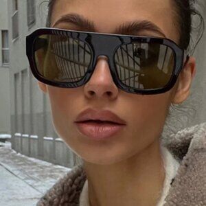 Vehla Kaia Sunglasses in Malbec/Khaki